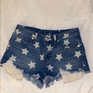 Star shorts